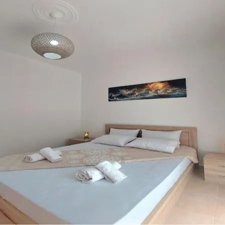 Gousios * Πολύγυρος