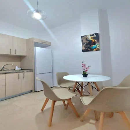 Apartament Gousios *